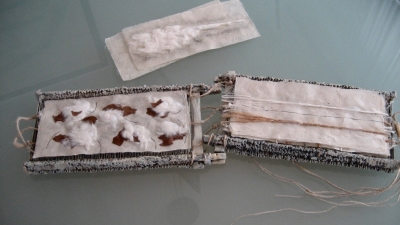 „Faden“, Buch-Objekt geschlossen, 2012, ca. 13,5 x 27 x 5 cm
